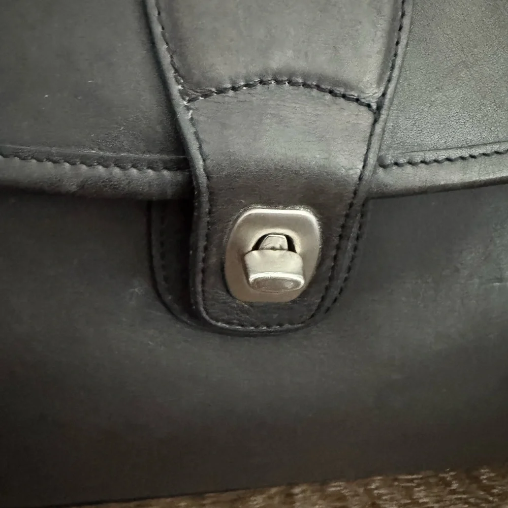 Coach Vintage Beekman Briefcase Crossbody - Picture 2 of 10